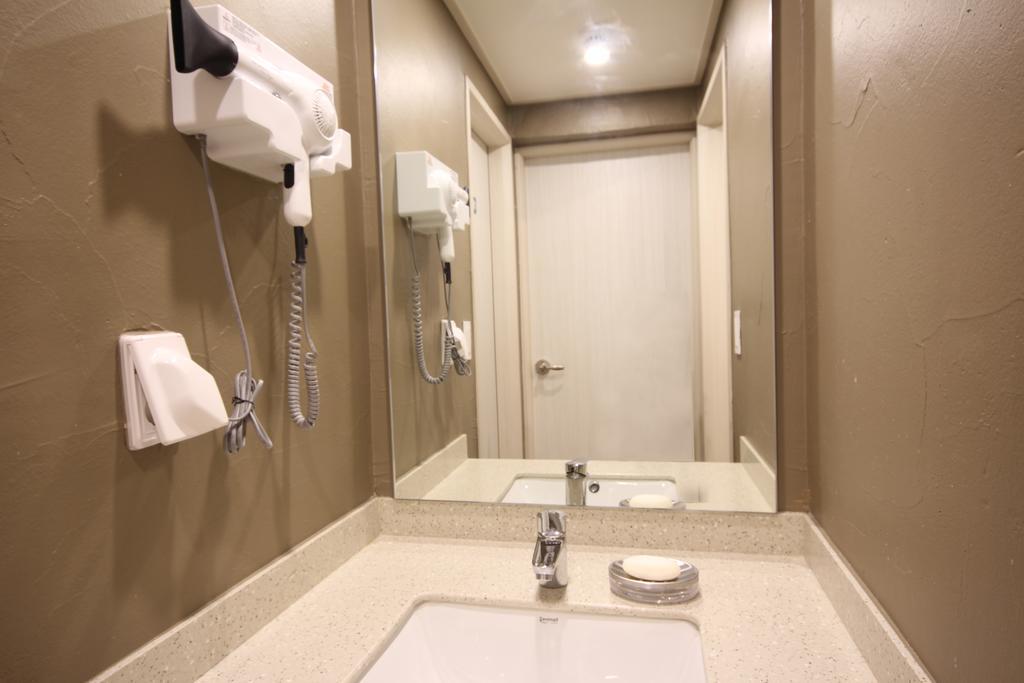Indy Hotel Пусан Екстериор снимка
